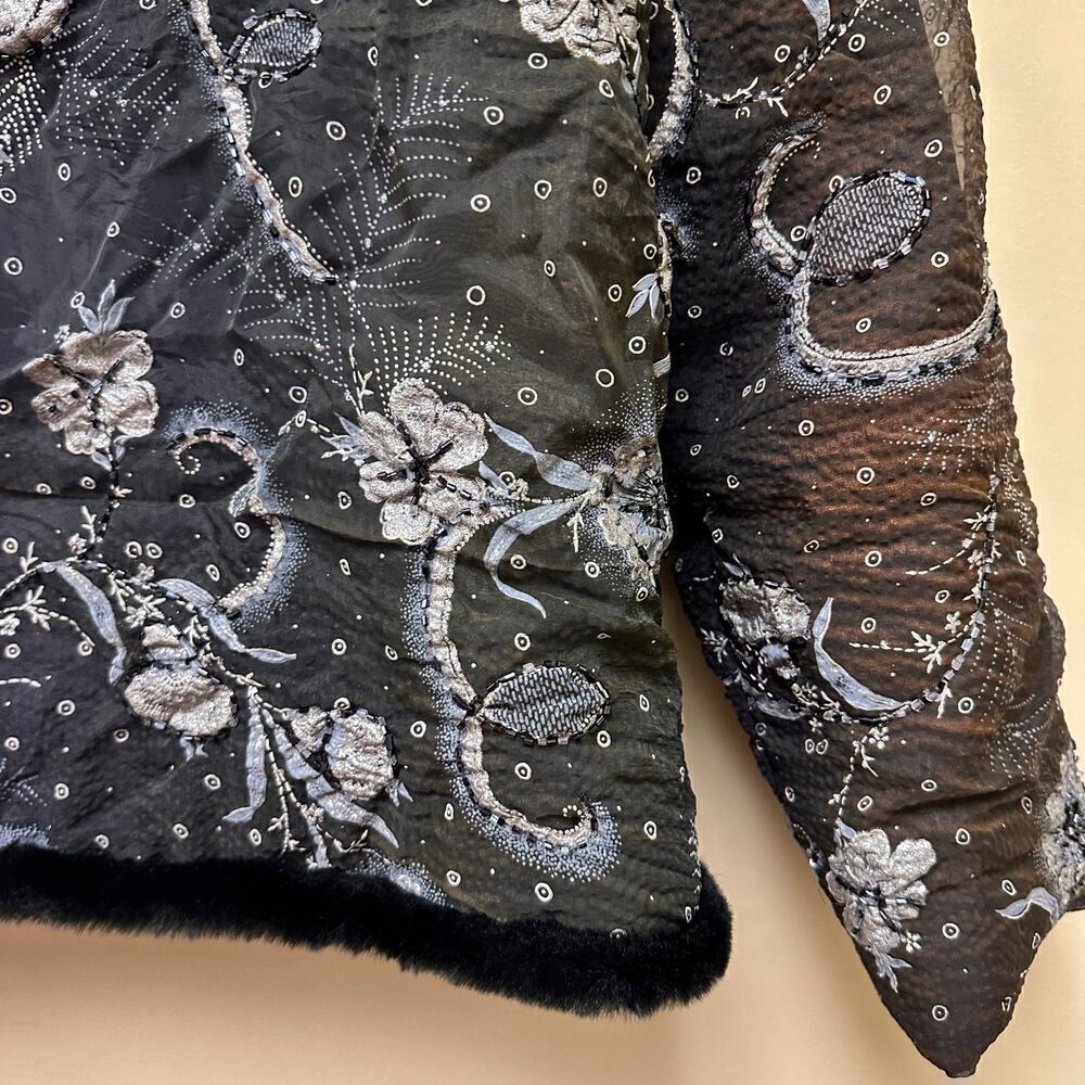 Vintage Floral Pattern Size M Black Beaded Puffer Jacket Trim FLAWED - Picture 5 of 11